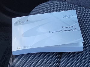 2020 Chevrolet Traverse LT Cloth