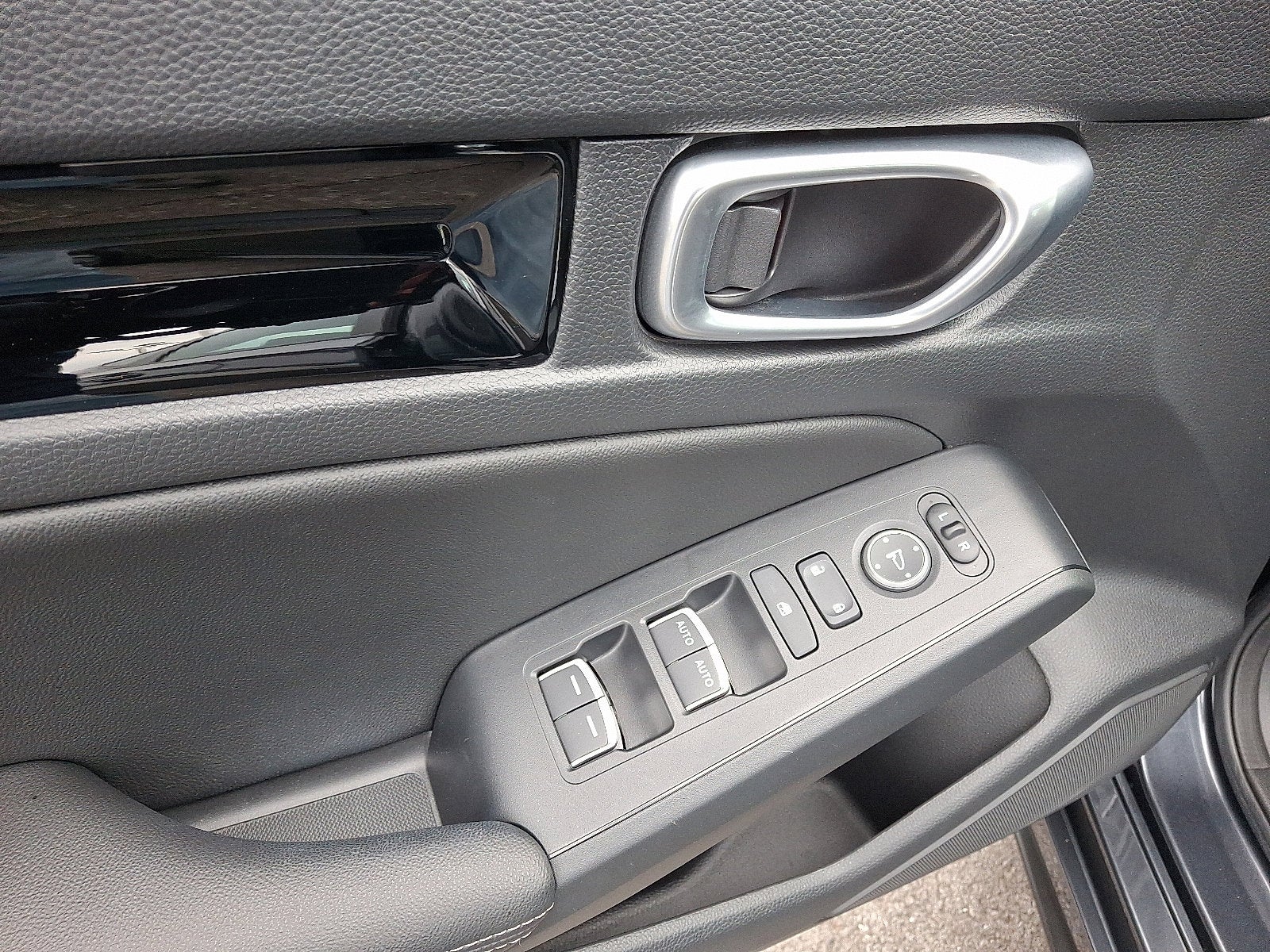 2023 Honda Civic Hatchback EX-L