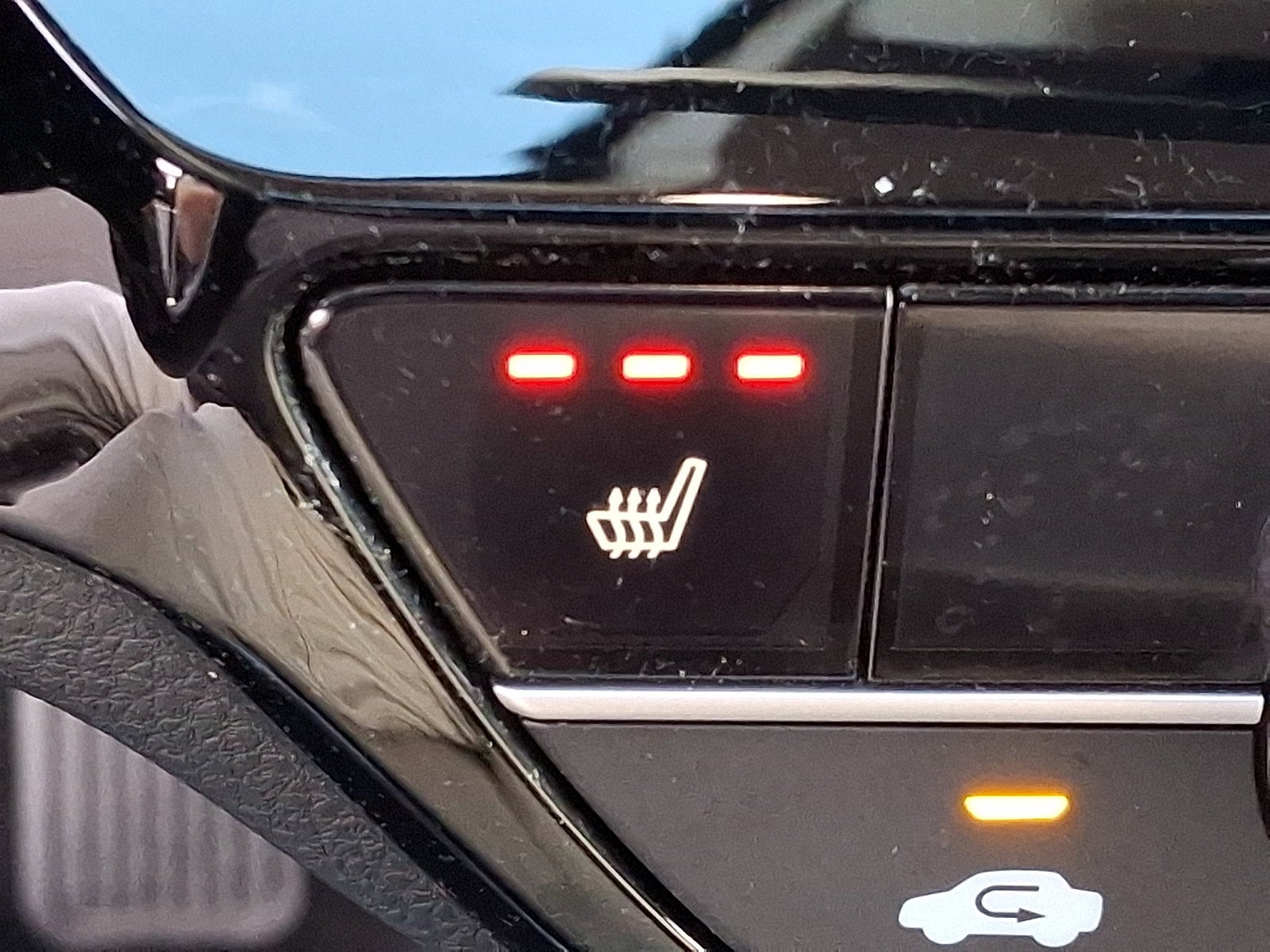 2024 Honda Civic Hatchback EX-L