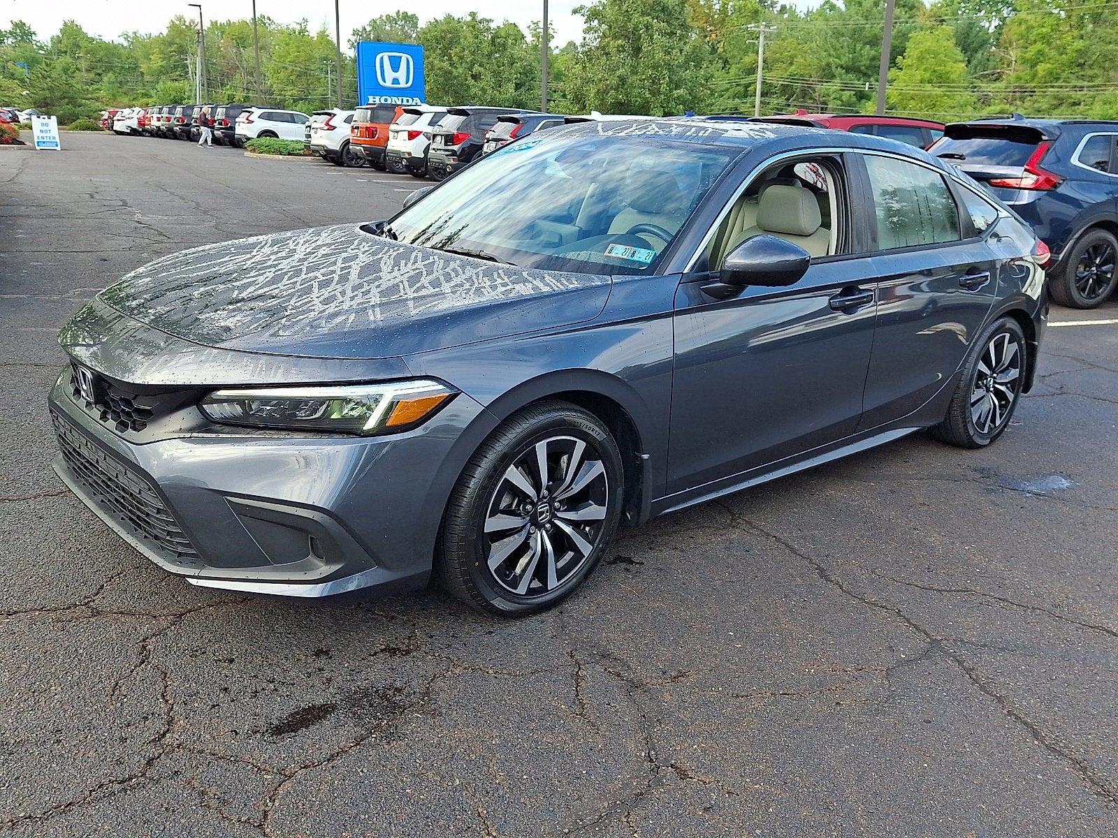 2024 Honda Civic Hatchback EX-L