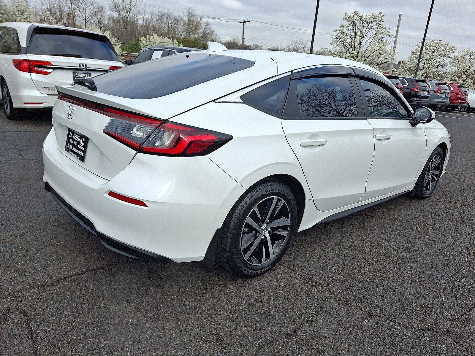 2023 Honda Civic Hatchback LX