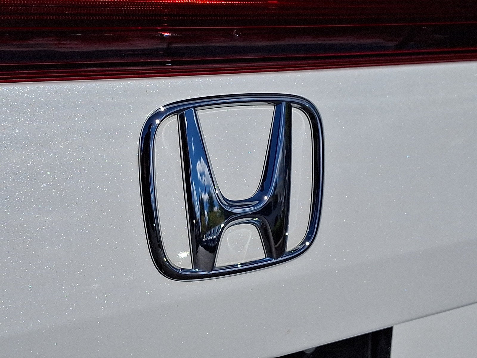 2025 Honda Civic Hatchback Sport - Photo 30