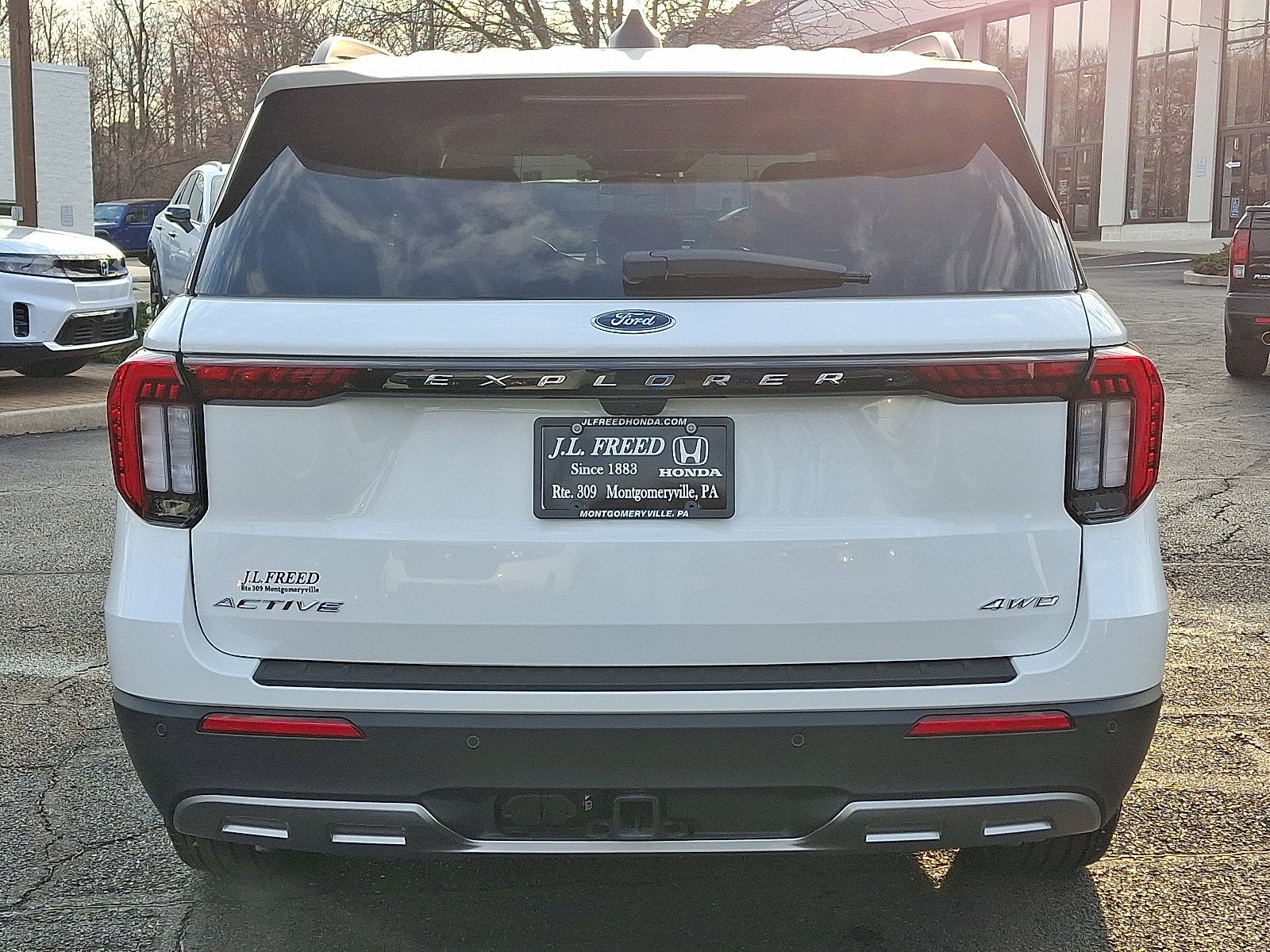2025 Ford Explorer Active