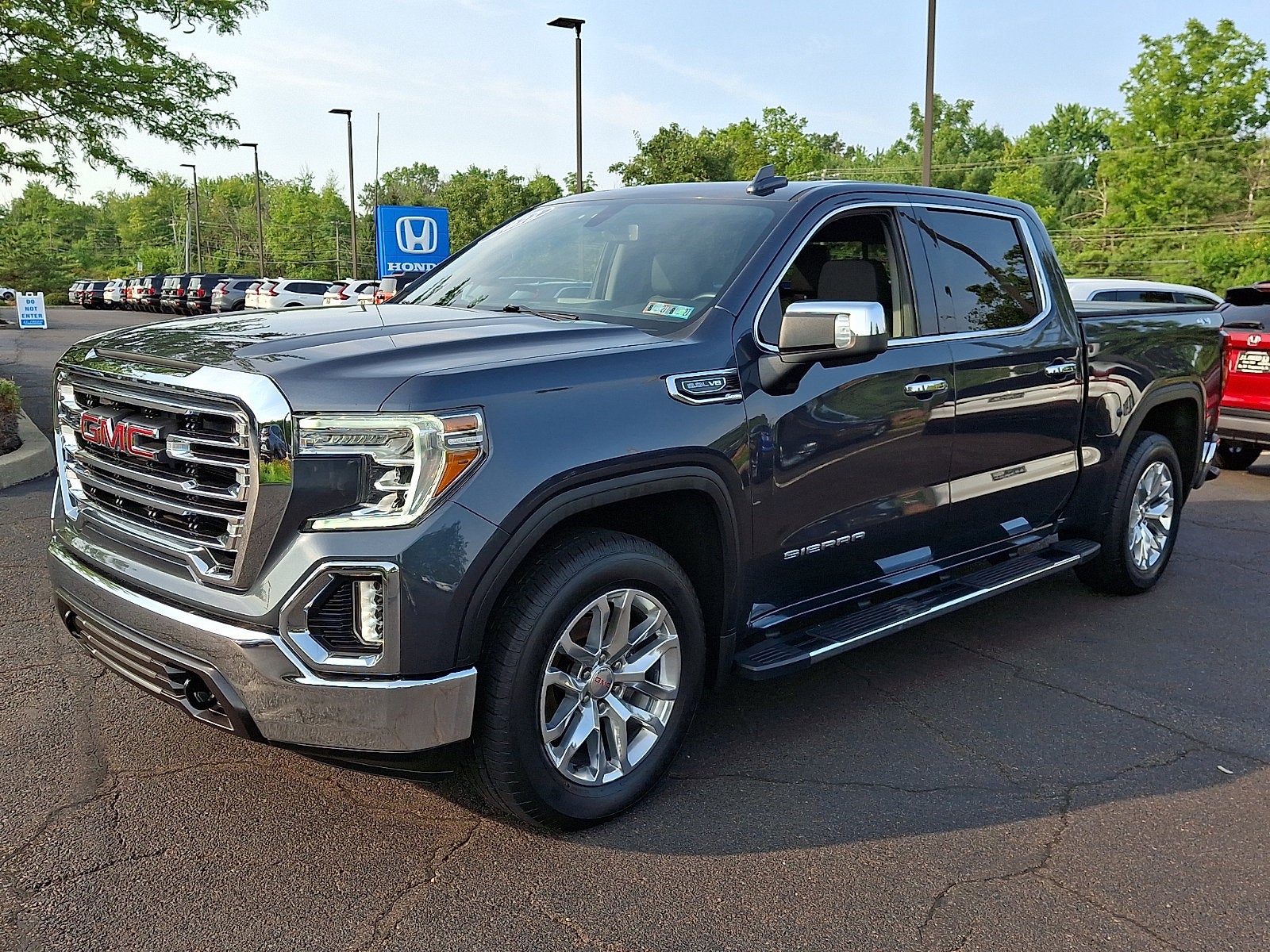 2022 GMC Sierra 1500 Limited SLT