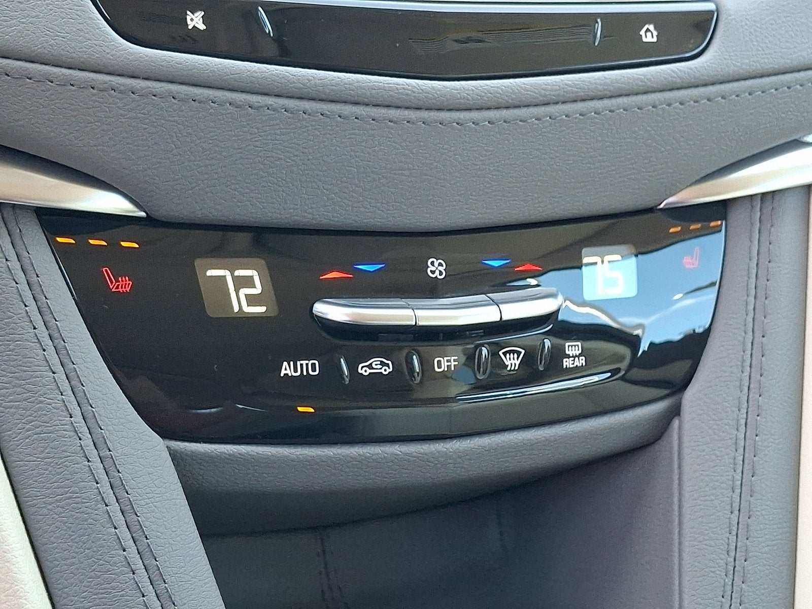 2024 Cadillac XT5 AWD Premium Luxury