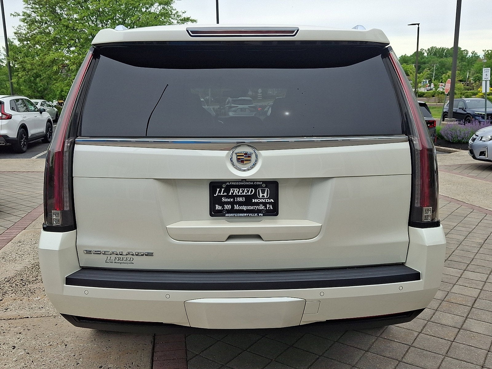 2015 Cadillac Escalade Premium