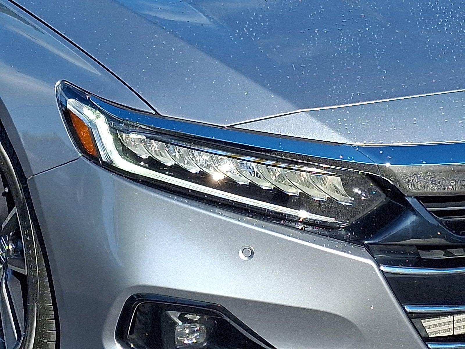 2021 Honda Accord EX-L - Photo 9