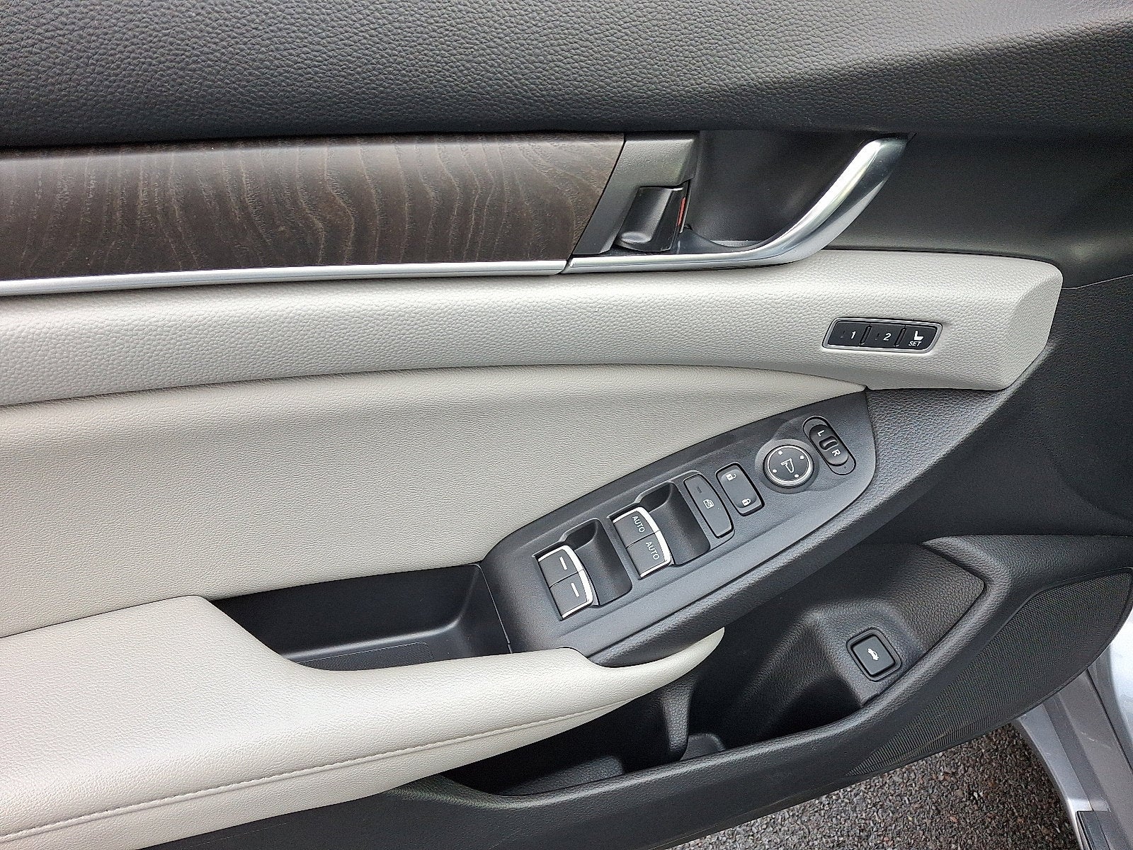 2019 Honda Accord Sedan Touring 2.0T