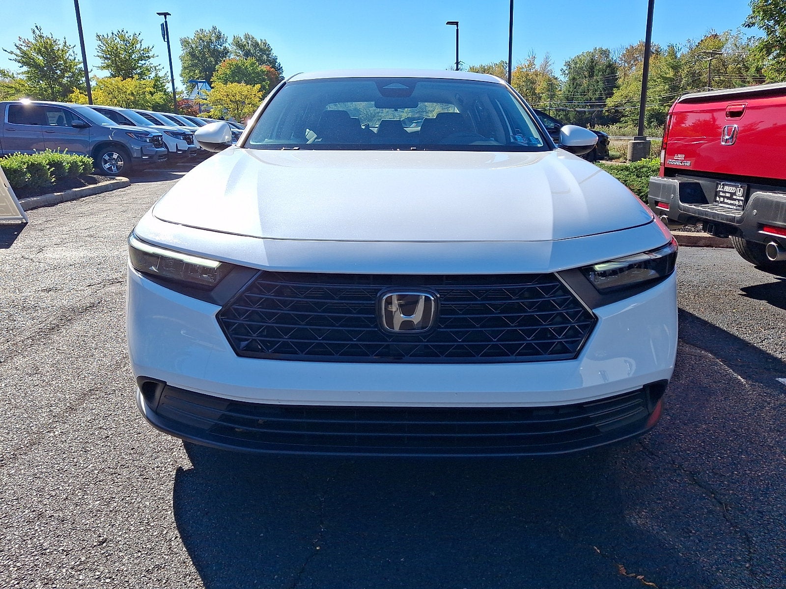 2024 Honda Accord LX - Photo 2