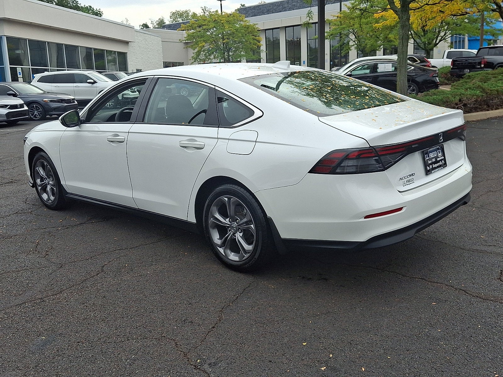 2023 Honda Accord Sedan EX