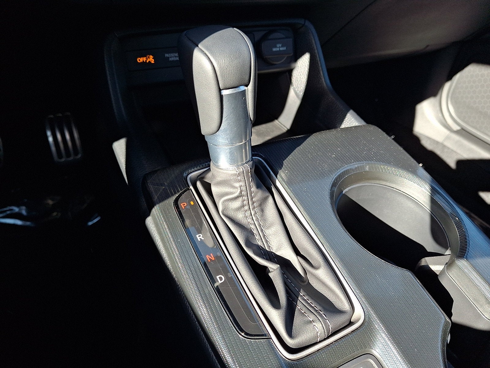 2025 Honda Civic Sport - Photo 14