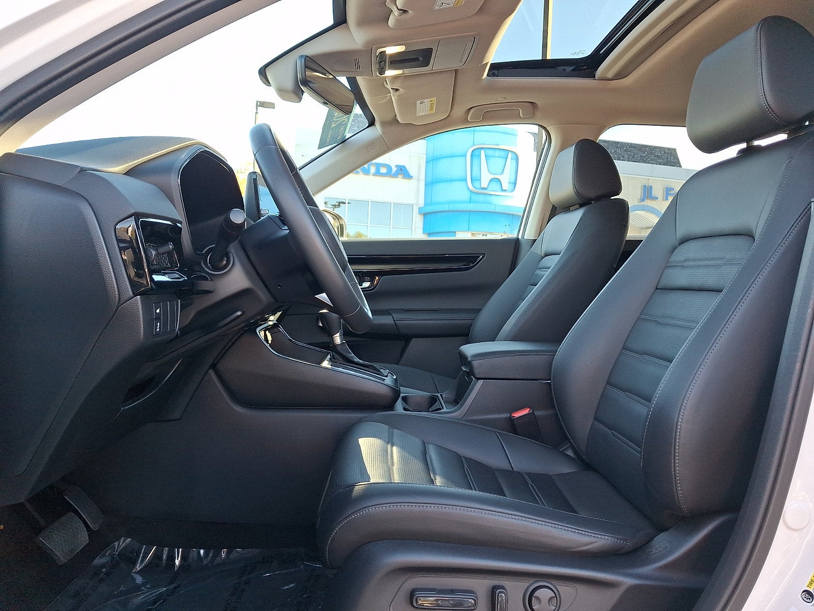 2025 Honda CR-V EX-L - Photo 13