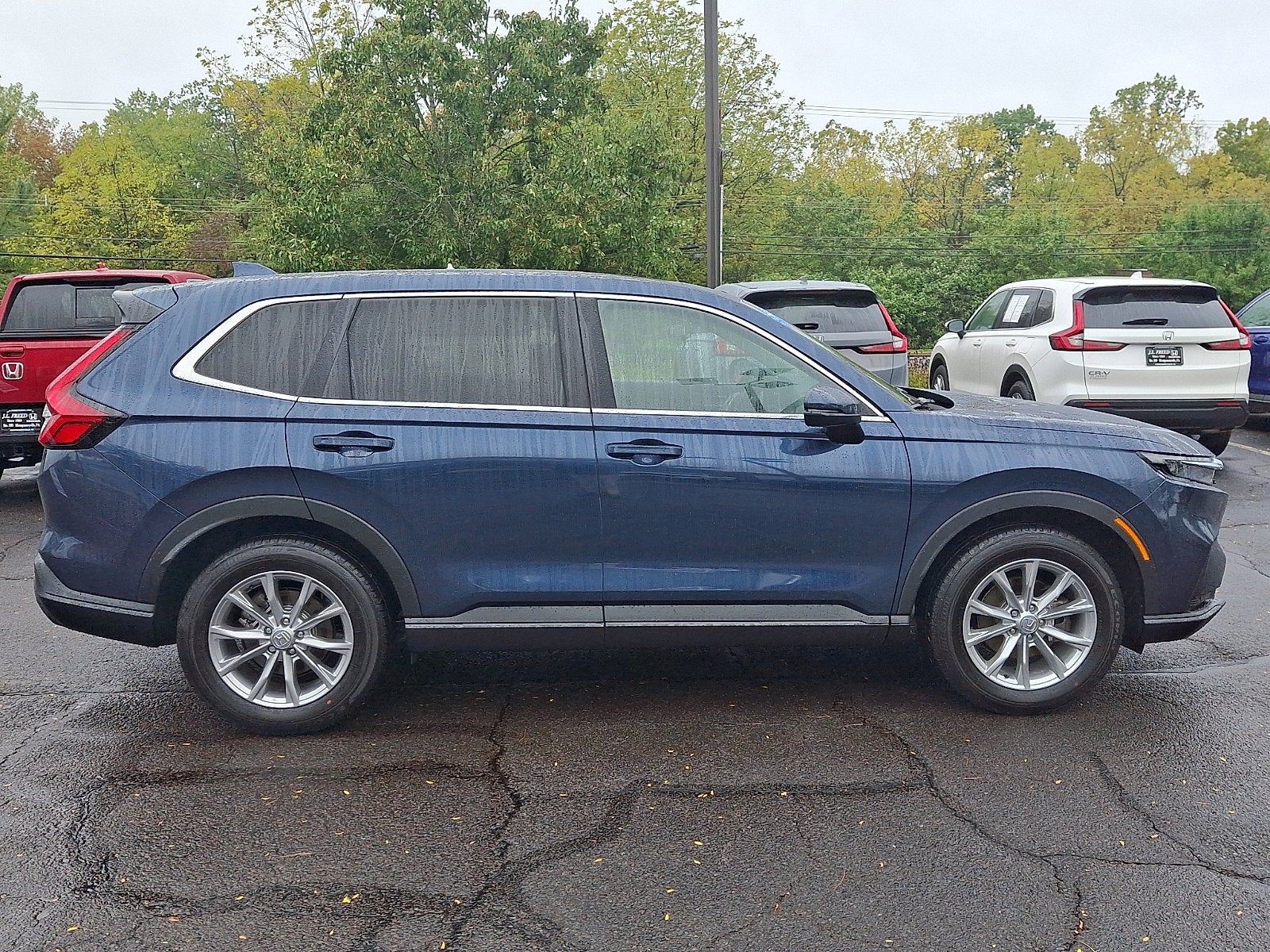 2025 Honda CR-V EX-L - Photo 7