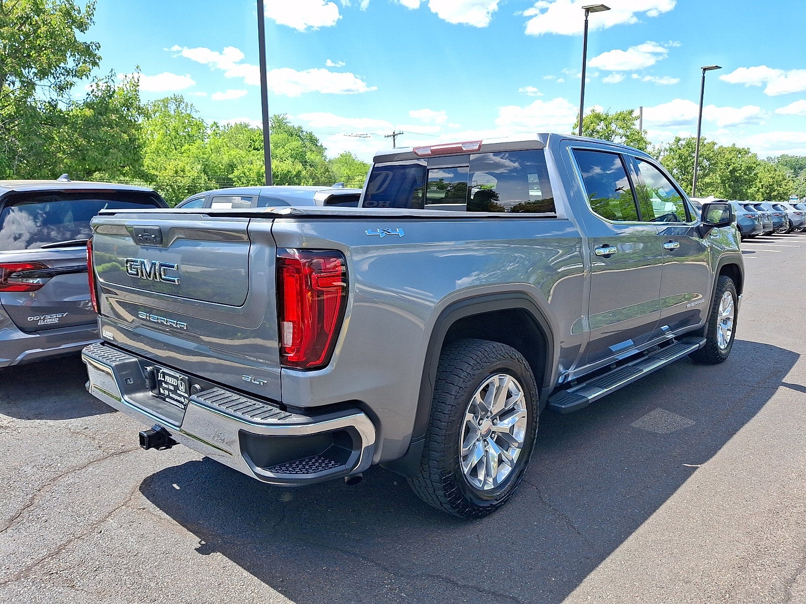 2019 GMC Sierra 1500 SLT
