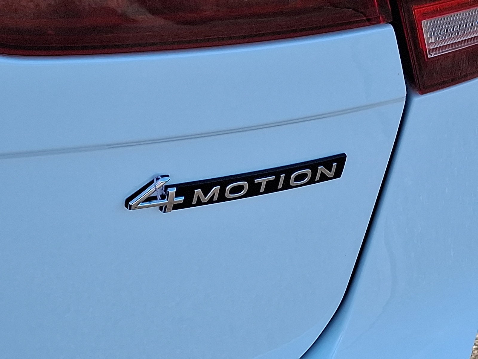 2024 Volkswagen Tiguan Wolfsburg Edition