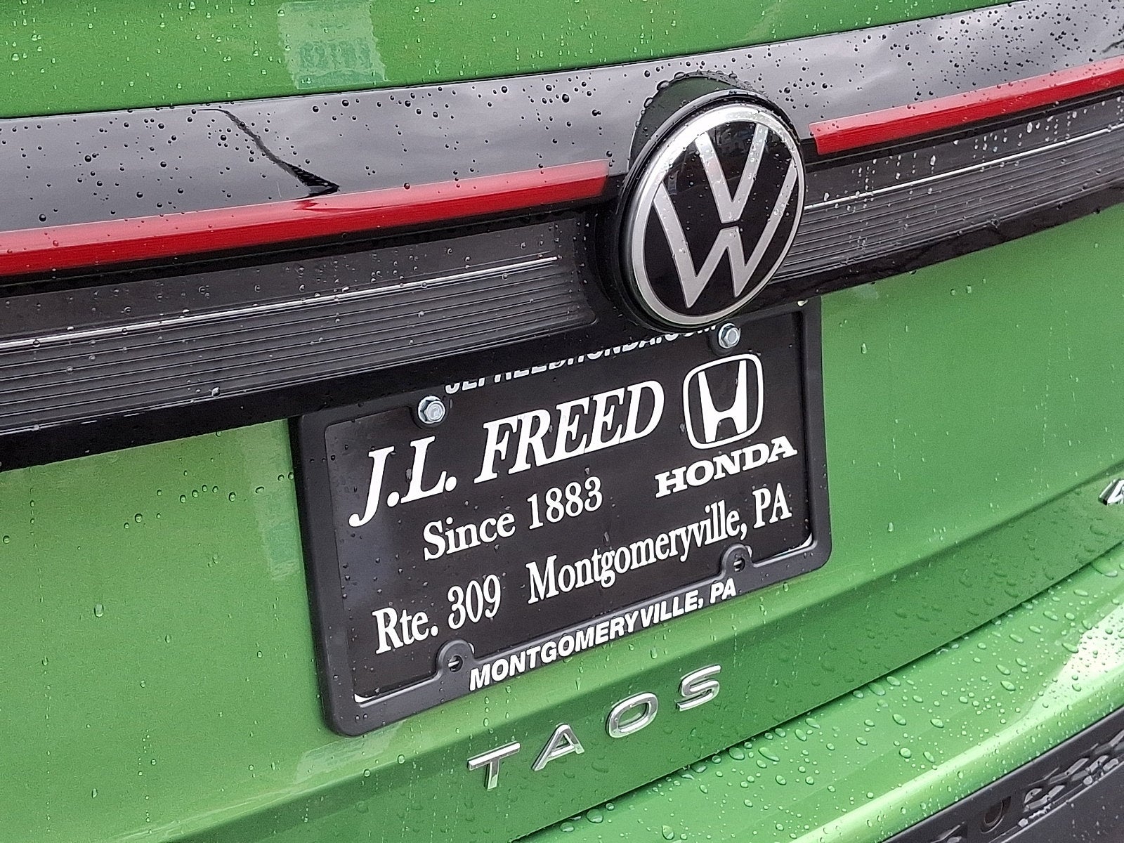 2026 Volkswagen Taos SE