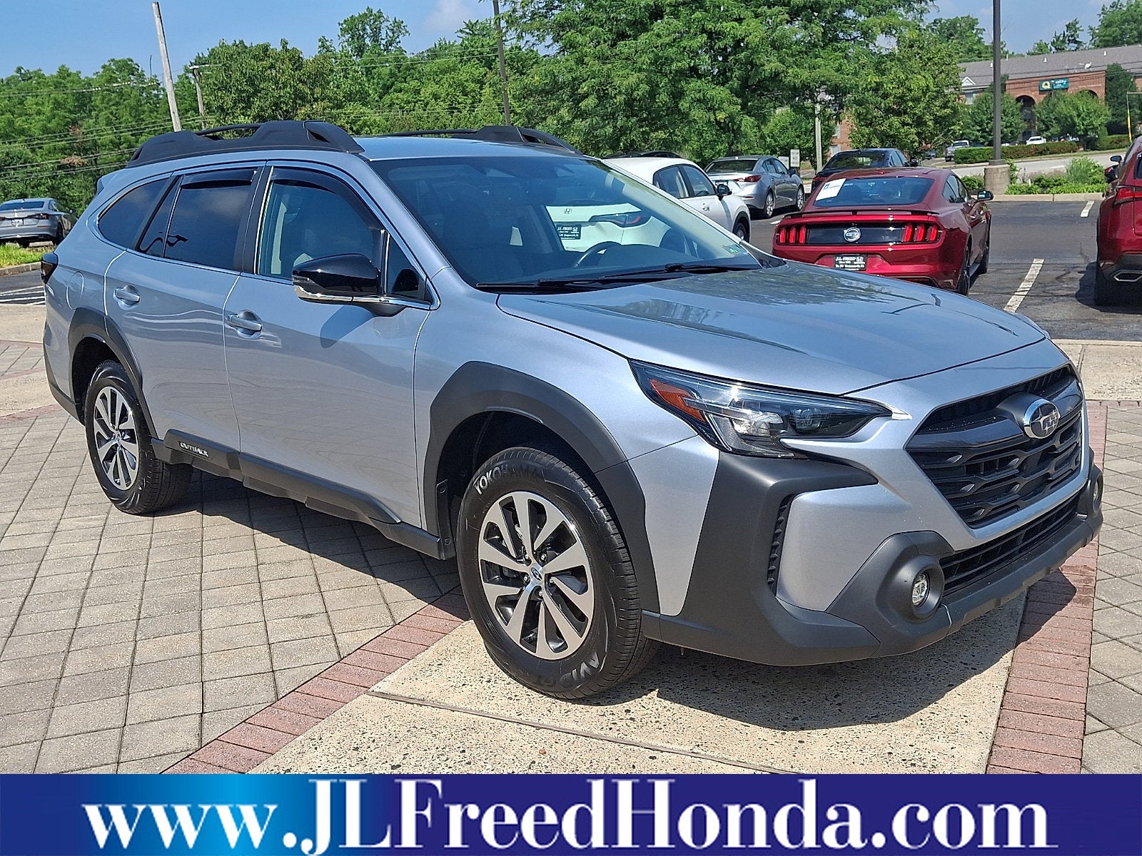 2025 Subaru Outback Premium