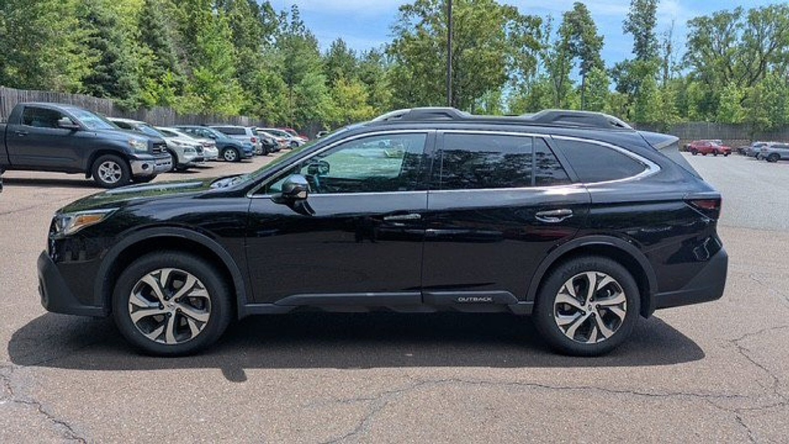 2022 Subaru Outback Touring