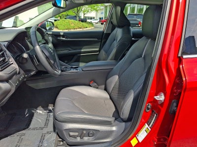 2024 Toyota Camry Hybrid XSE