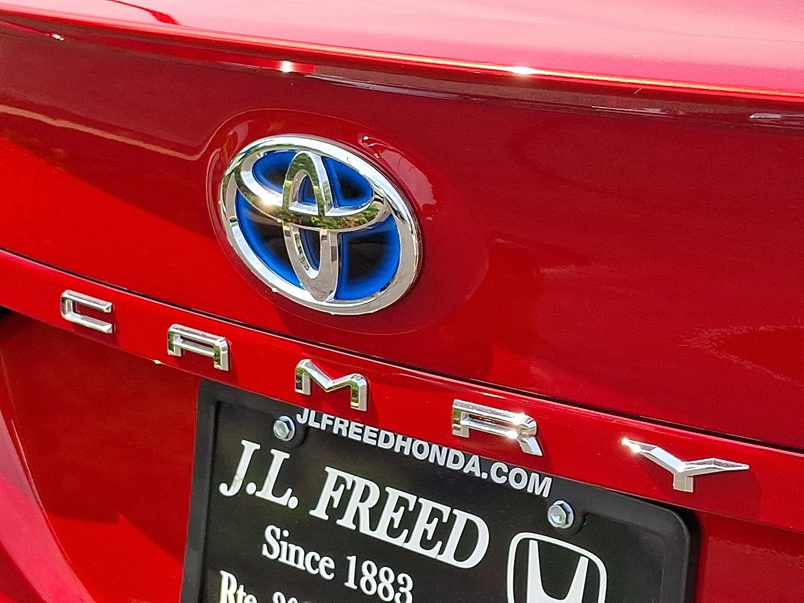 2024 Toyota Camry Hybrid XSE