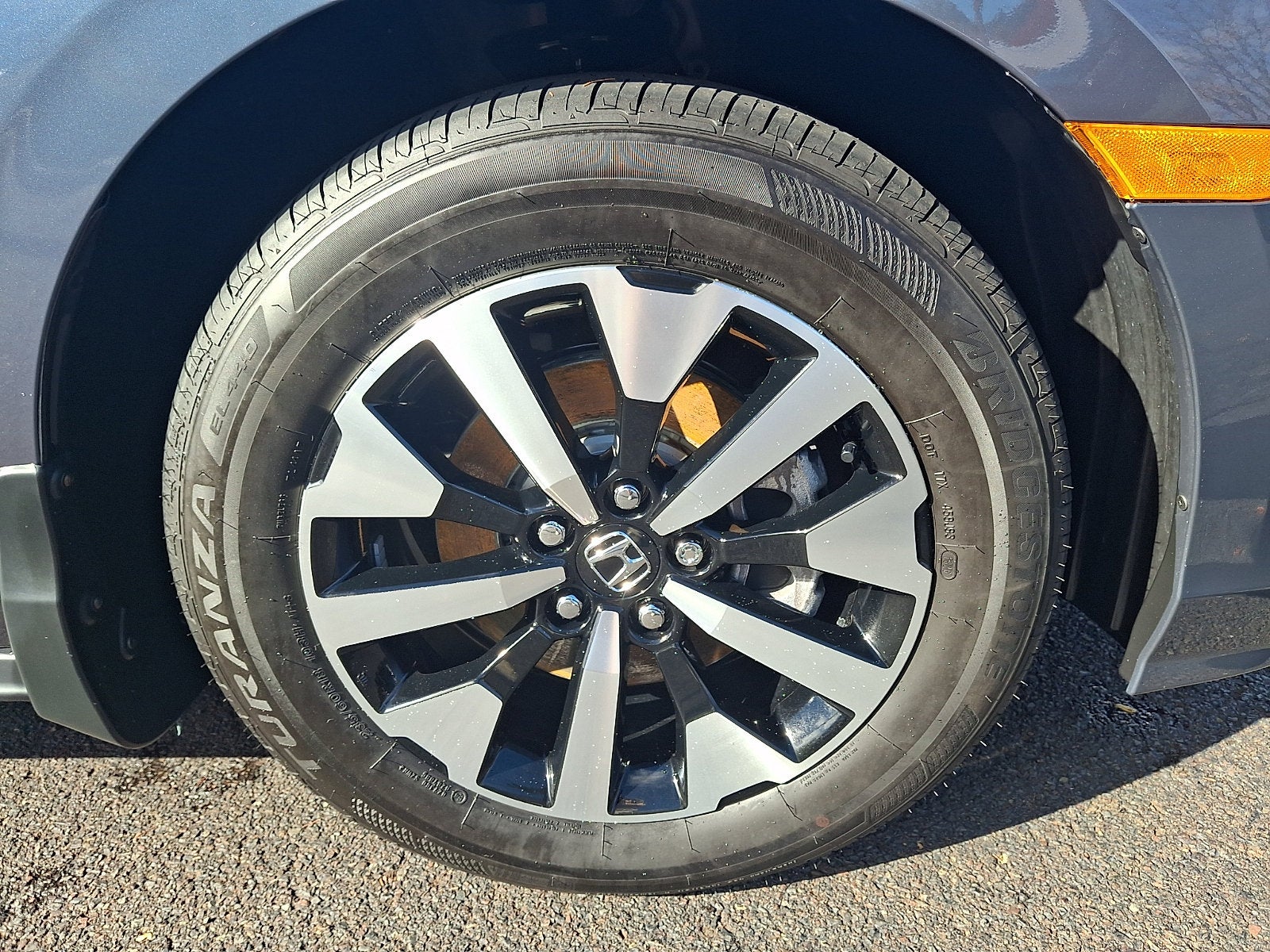 2026 Honda Odyssey EX-L - Photo 8