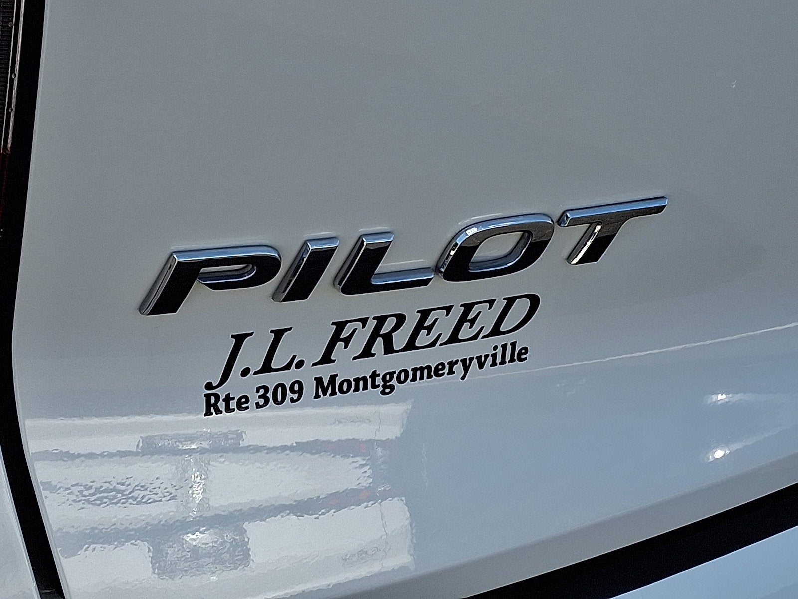 2022 Honda Pilot Touring 7-Passenger