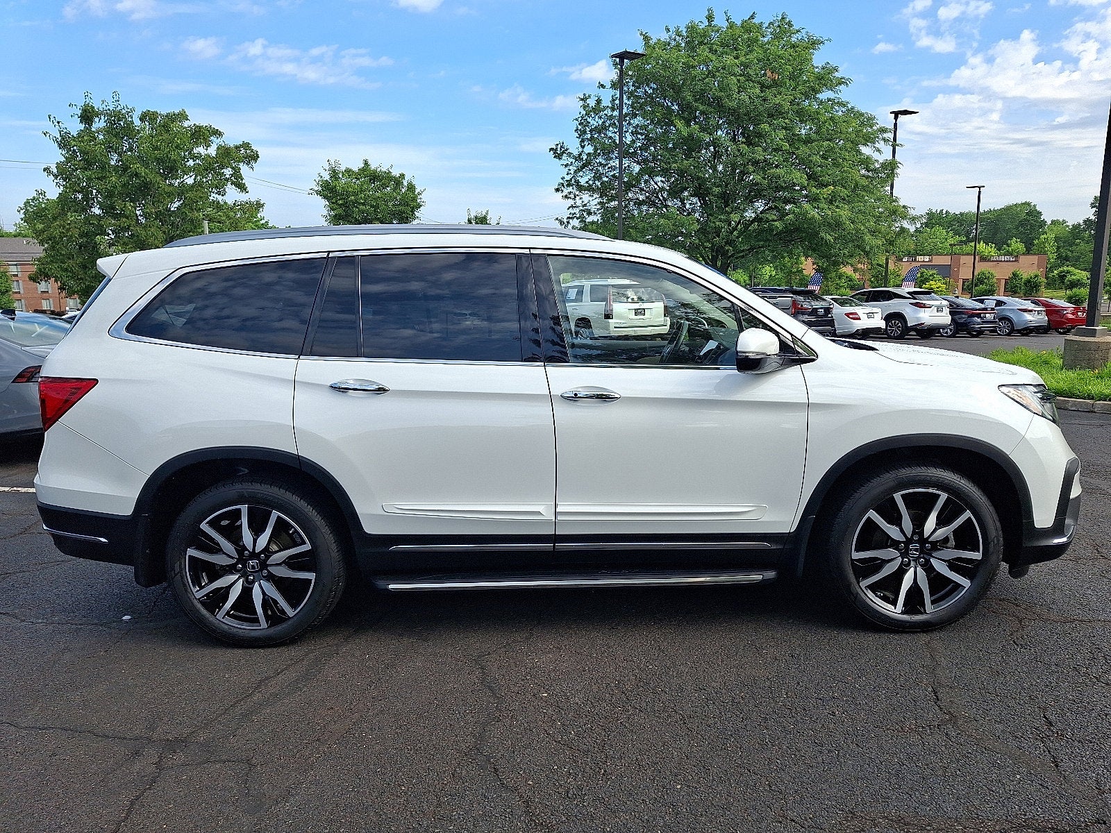 2022 Honda Pilot Touring 7-Passenger