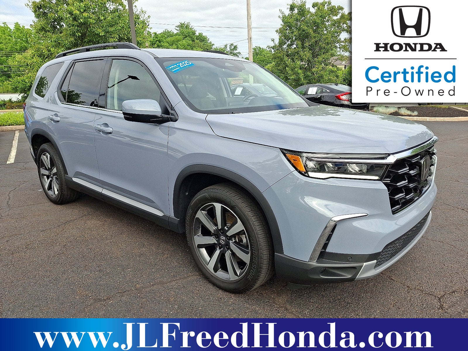 2025 Honda Pilot Touring