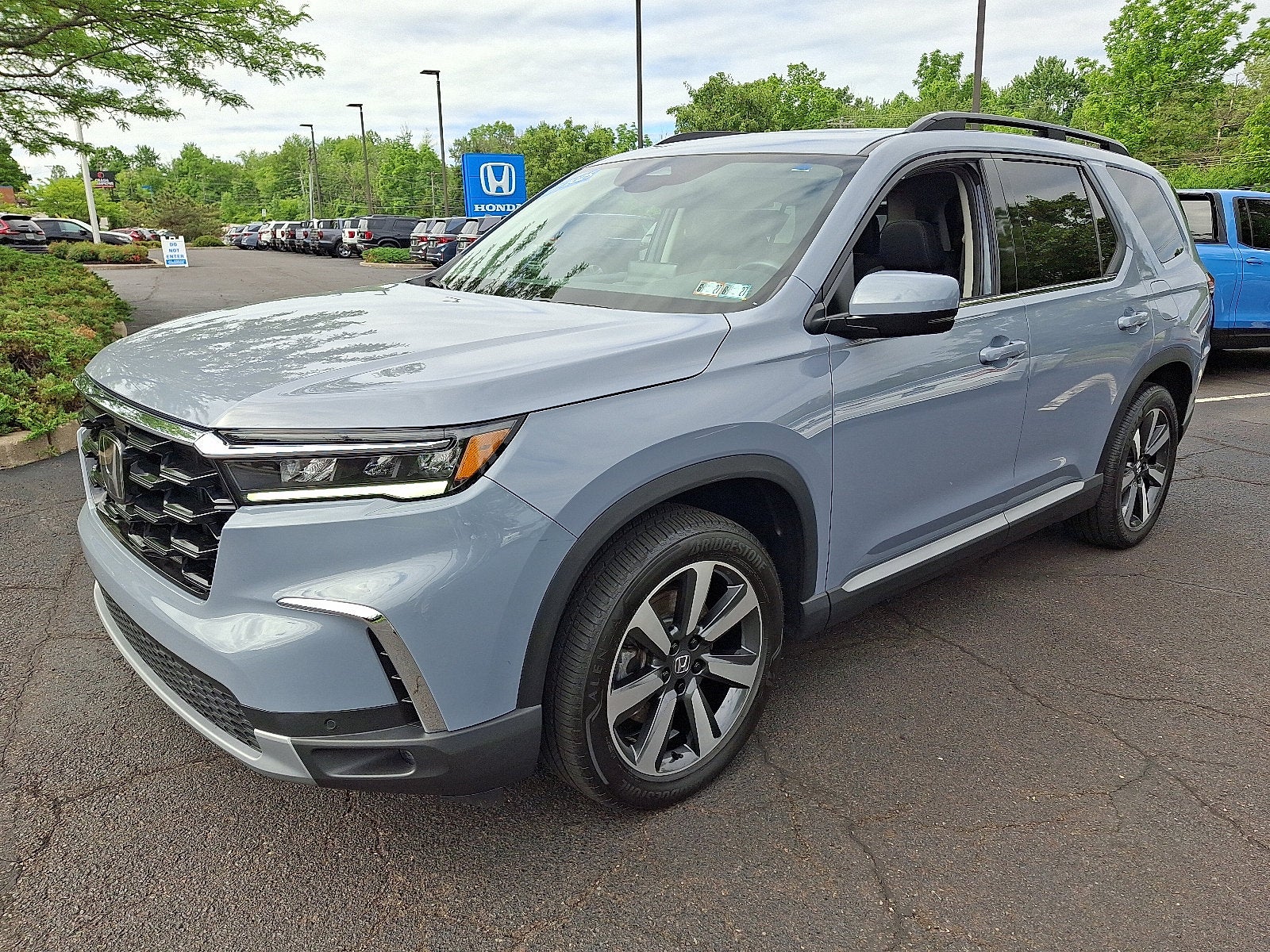 2025 Honda Pilot Touring