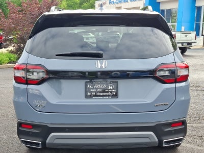 2025 Honda Pilot Touring