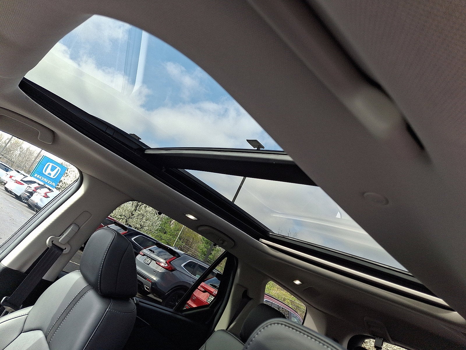 2025 Honda Pilot Touring