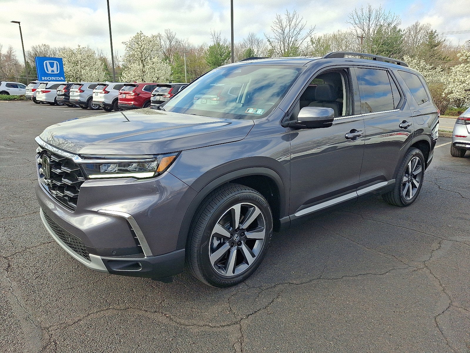 2025 Honda Pilot Touring