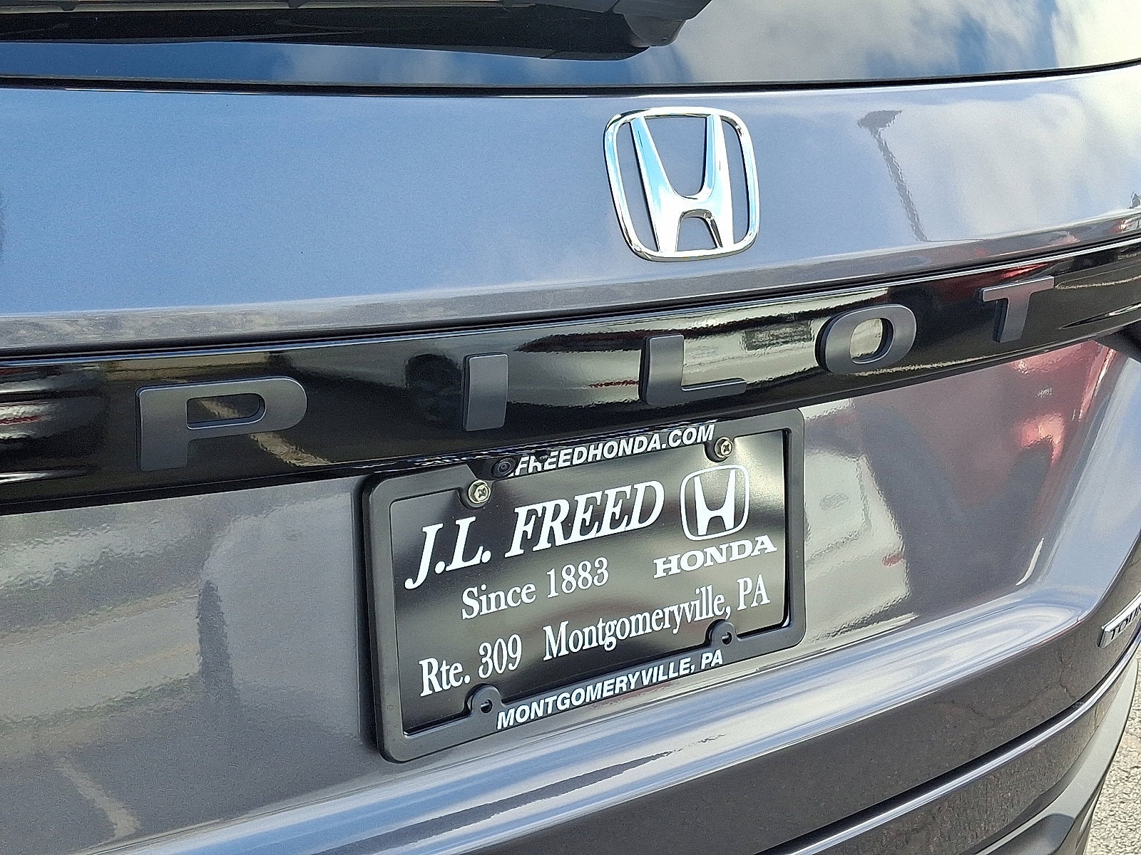 2025 Honda Pilot Touring