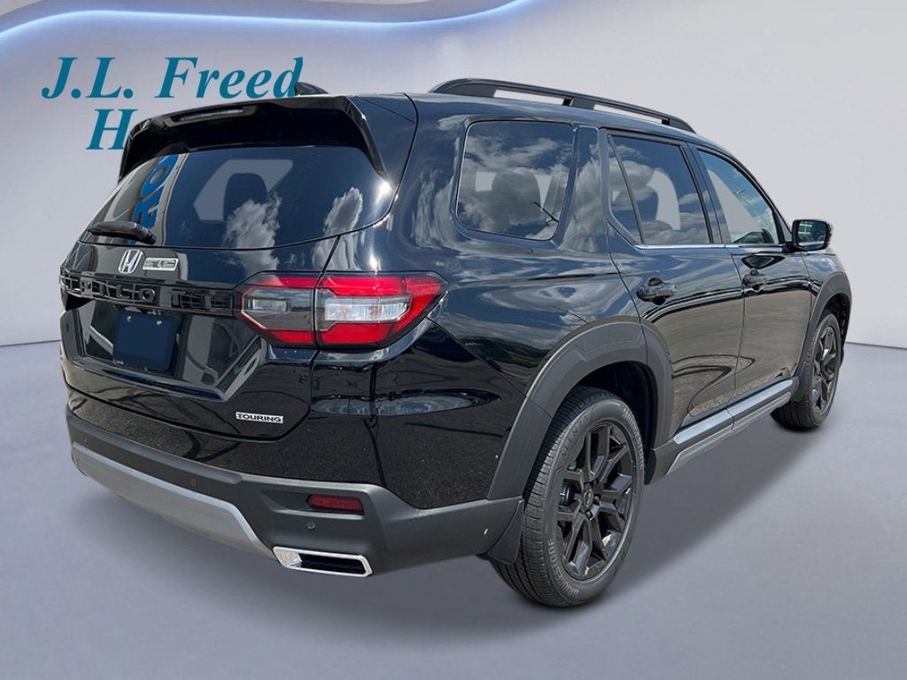 2025 Honda Pilot Touring+