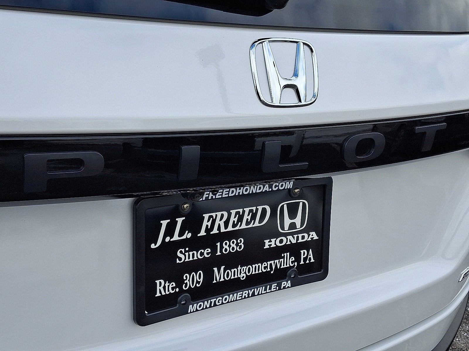 2023 Honda Pilot Elite