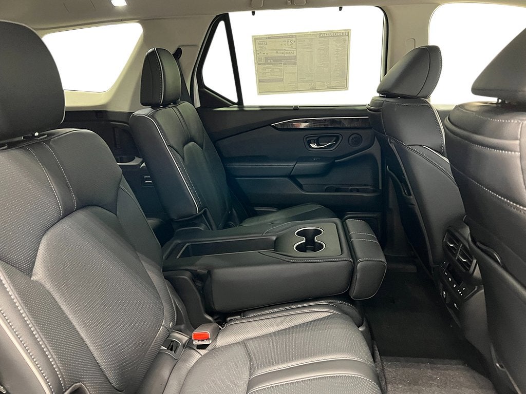 2025 Honda Pilot Elite