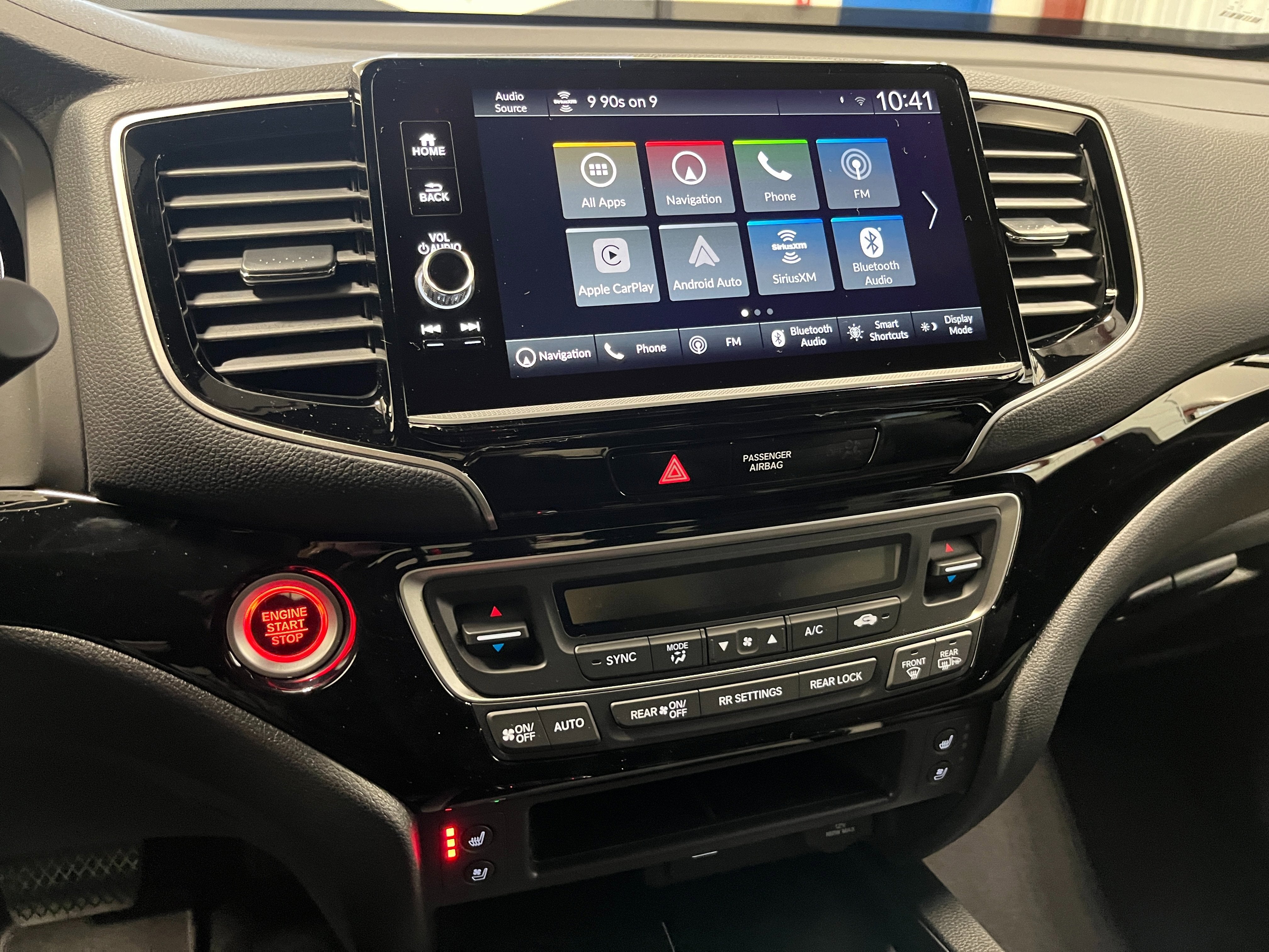 2026 Honda Ridgeline Black Edition Two-Tone