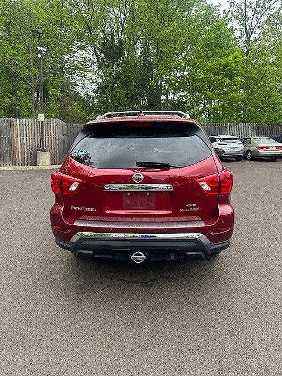 2019 Nissan Pathfinder Platinum