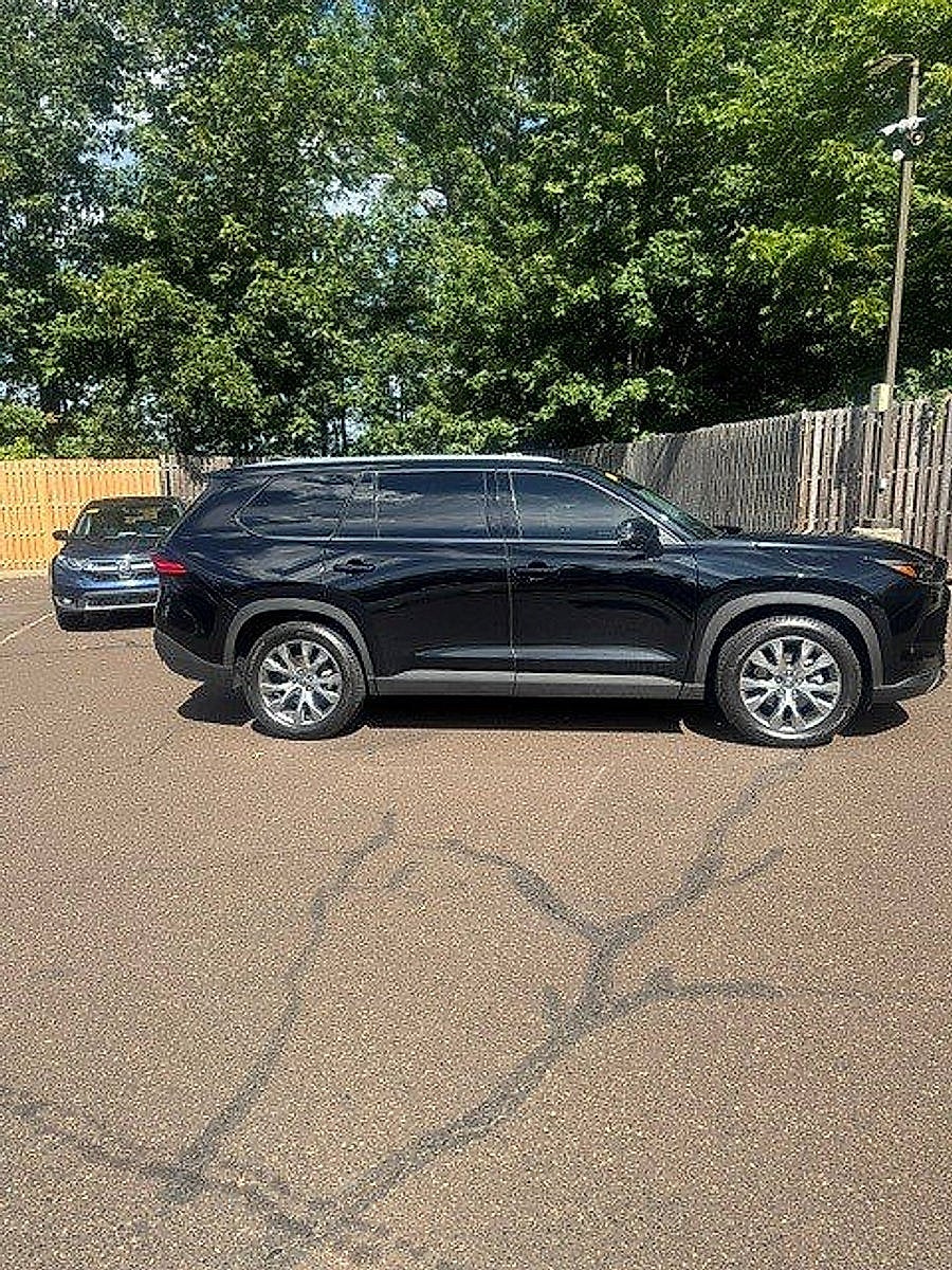 2024 Toyota Grand Highlander LIMITED