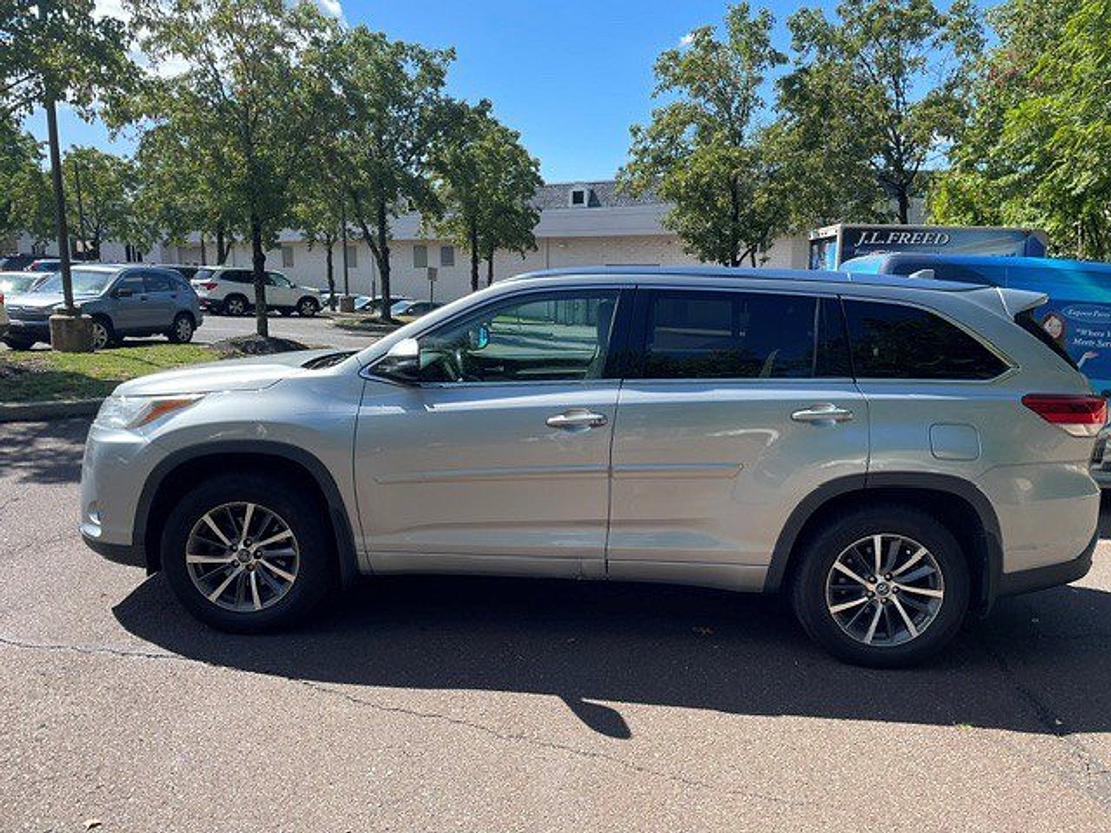 2017 Toyota Highlander XLE