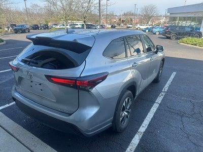 2024 Toyota Highlander XLE
