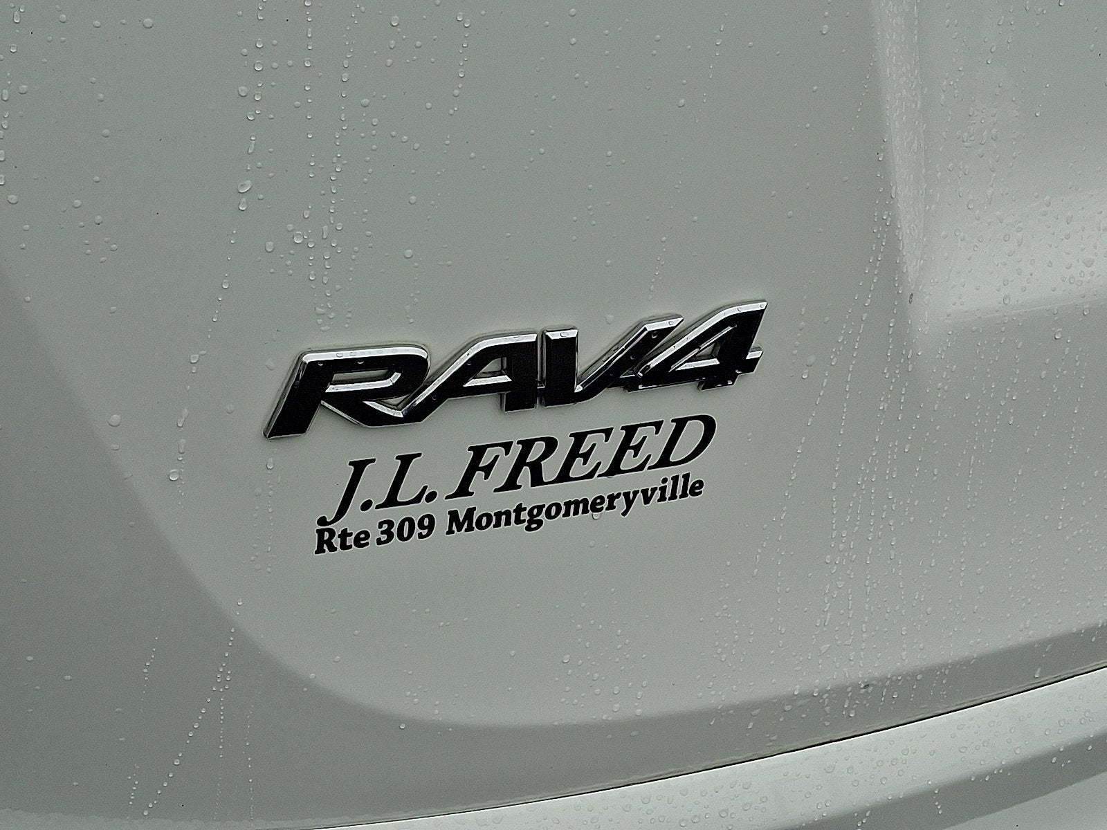 2018 Toyota RAV4 XLE