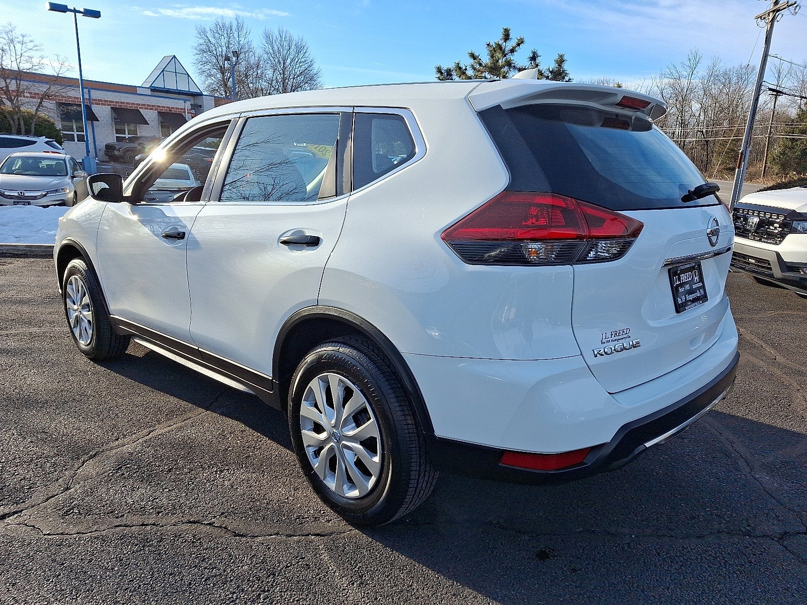 2018 Nissan Rogue S